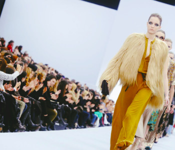 who is the fashion buyer??