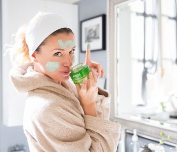 testing the new wondermud mask by biotherm